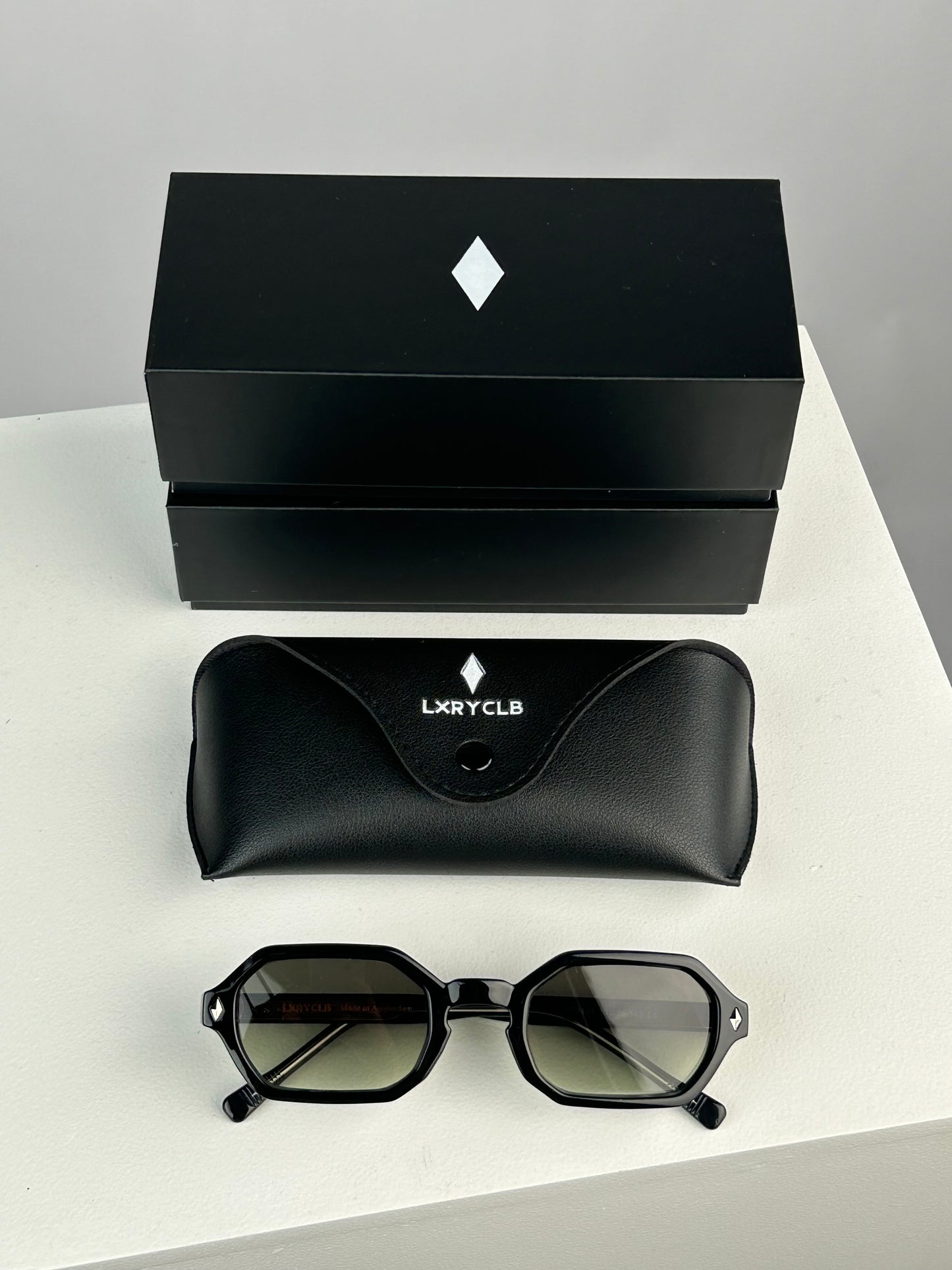 LXRYCLB® Verde – Luxe Groene Zonnebril | Unisex | Limited Edition